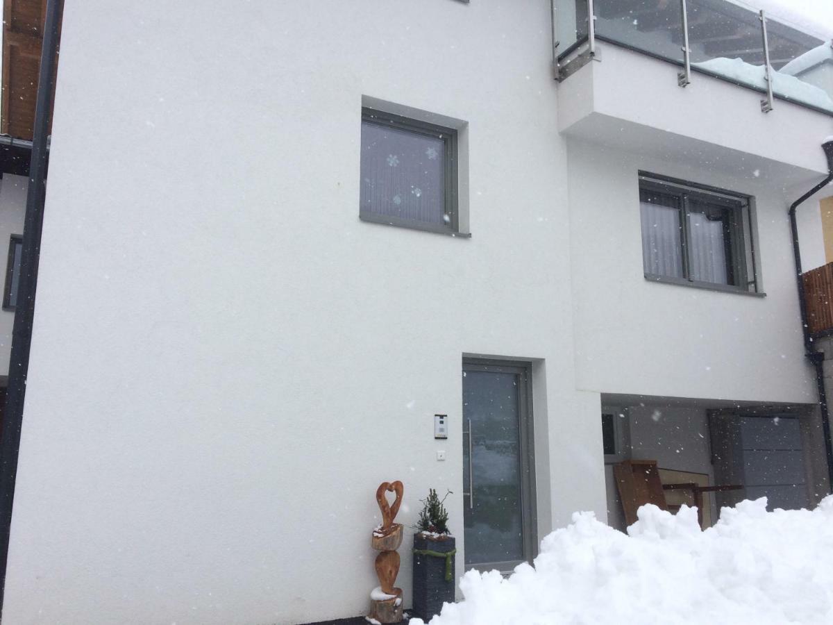 Haus Am See Ried im Oberinntal Exterior photo